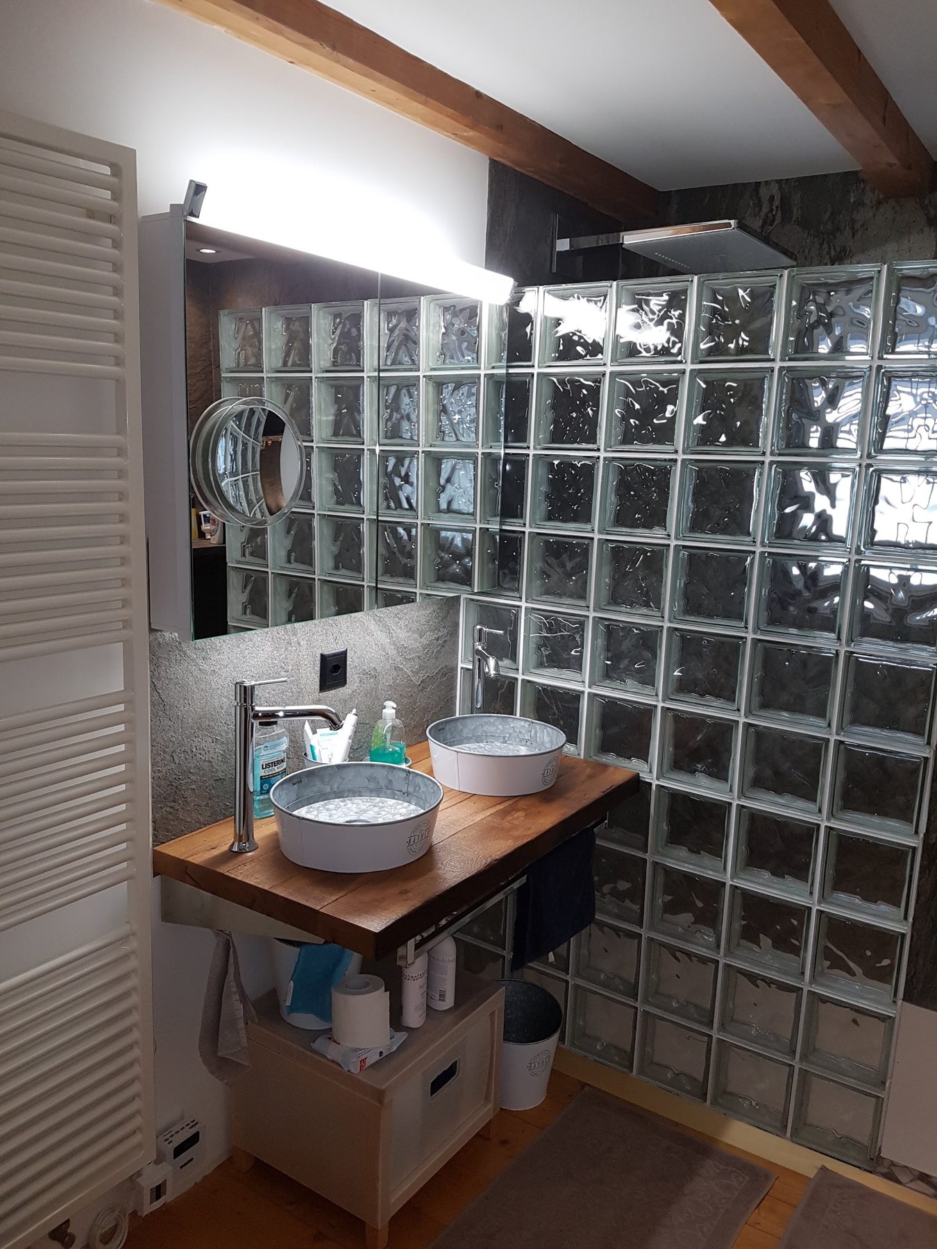 Fertig ausgebautes Badezimmer von Hablützel